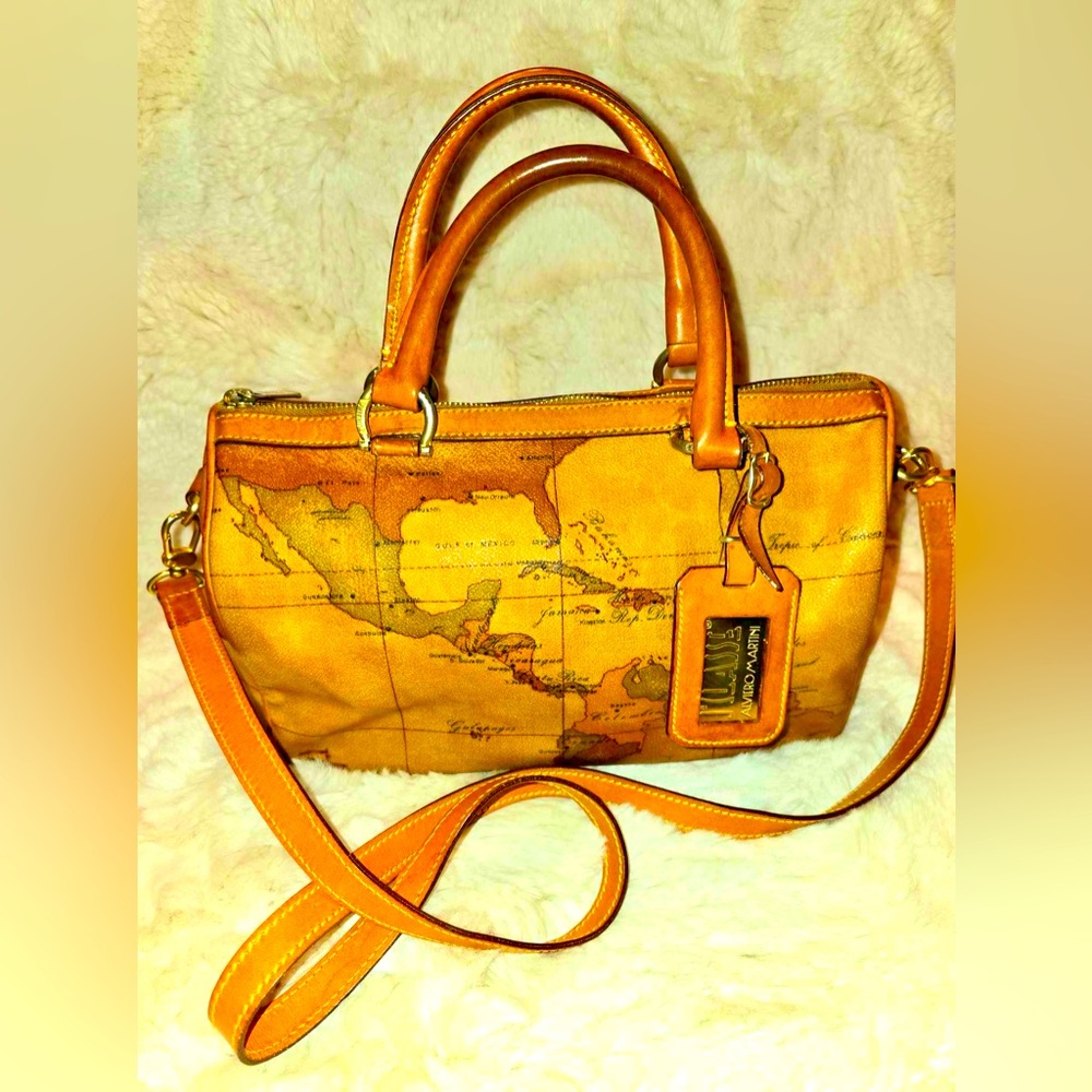 Alviero Boston Bag